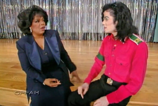 . 1993- ˽ܿѷ(Michael Jackson)ڰ-¸(Oprah Winfrey)ѿϣ 9000ת̨˵ĶԻǵʷܹעһβɷãһװѧ̫ղ